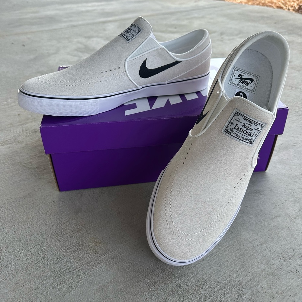 Nike Men's Janioski White Slip-On Shoes